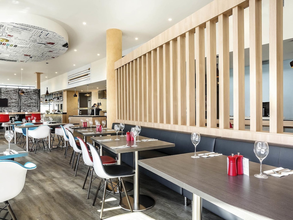 Ibis Mackay 51/67