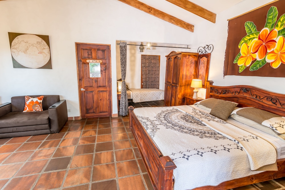Villa Margarita 8/50