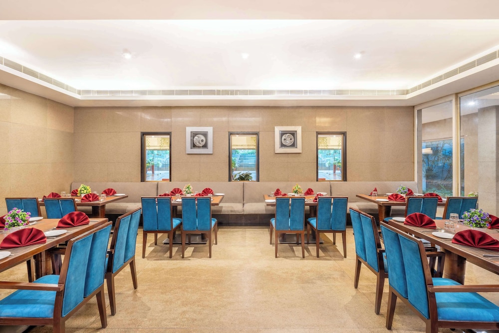 Park Plaza Chennai Omr 55/72