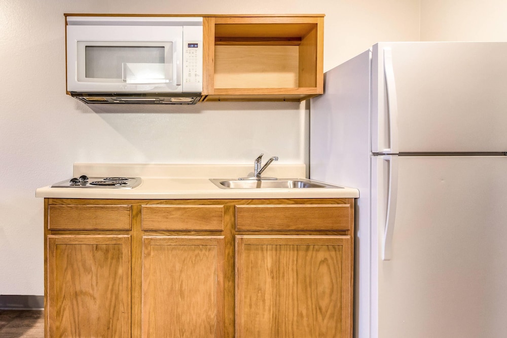 WoodSpring Suites Houston Baytown 52/54