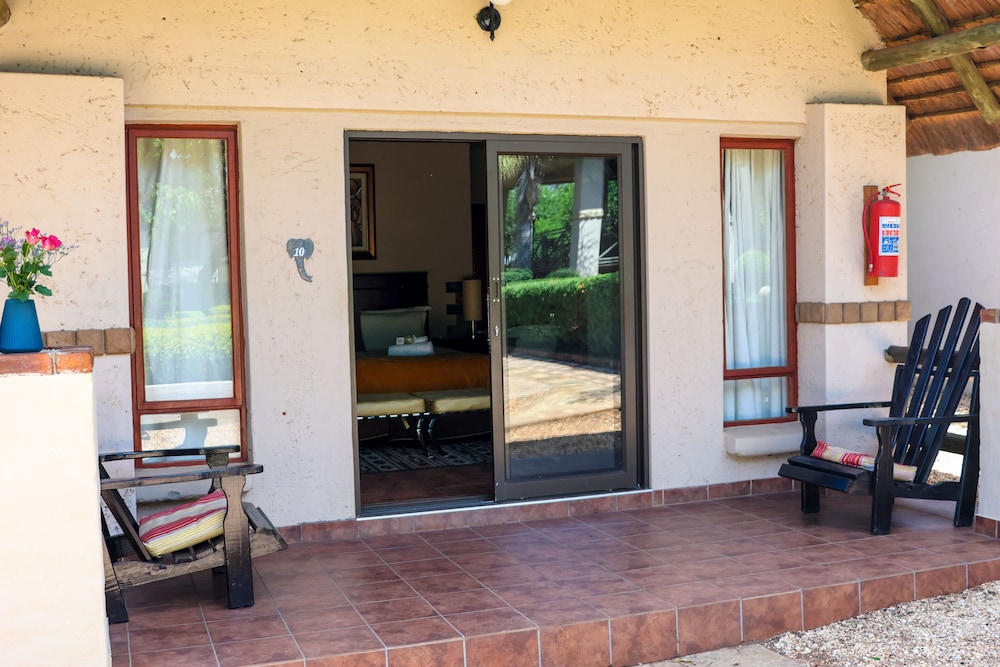Thaba Legae Guest Lodge 21/43