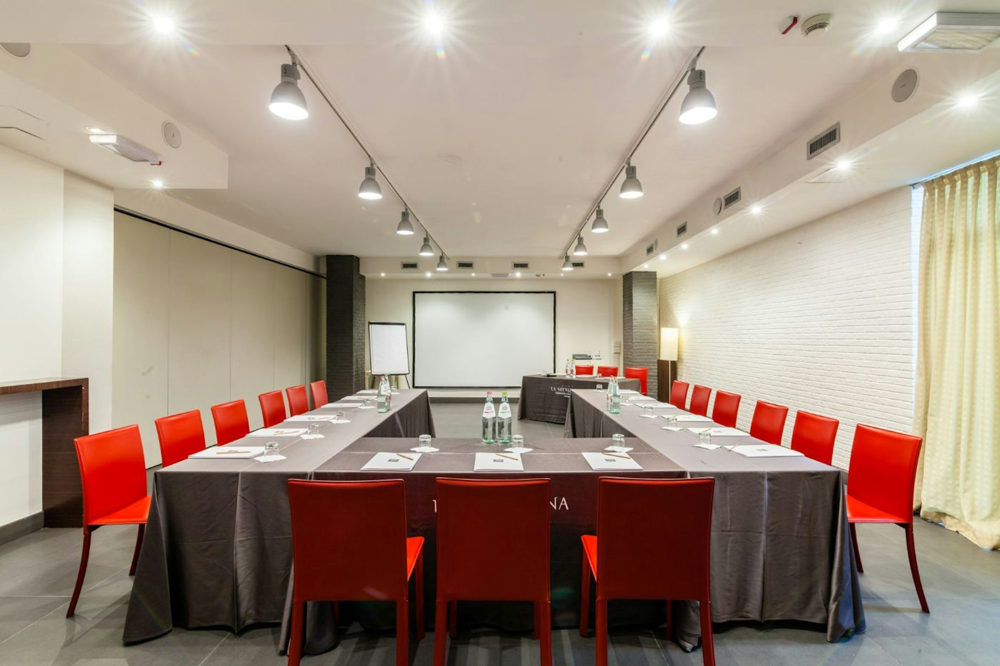 La Meridiana Bleisure Hotel 42/50