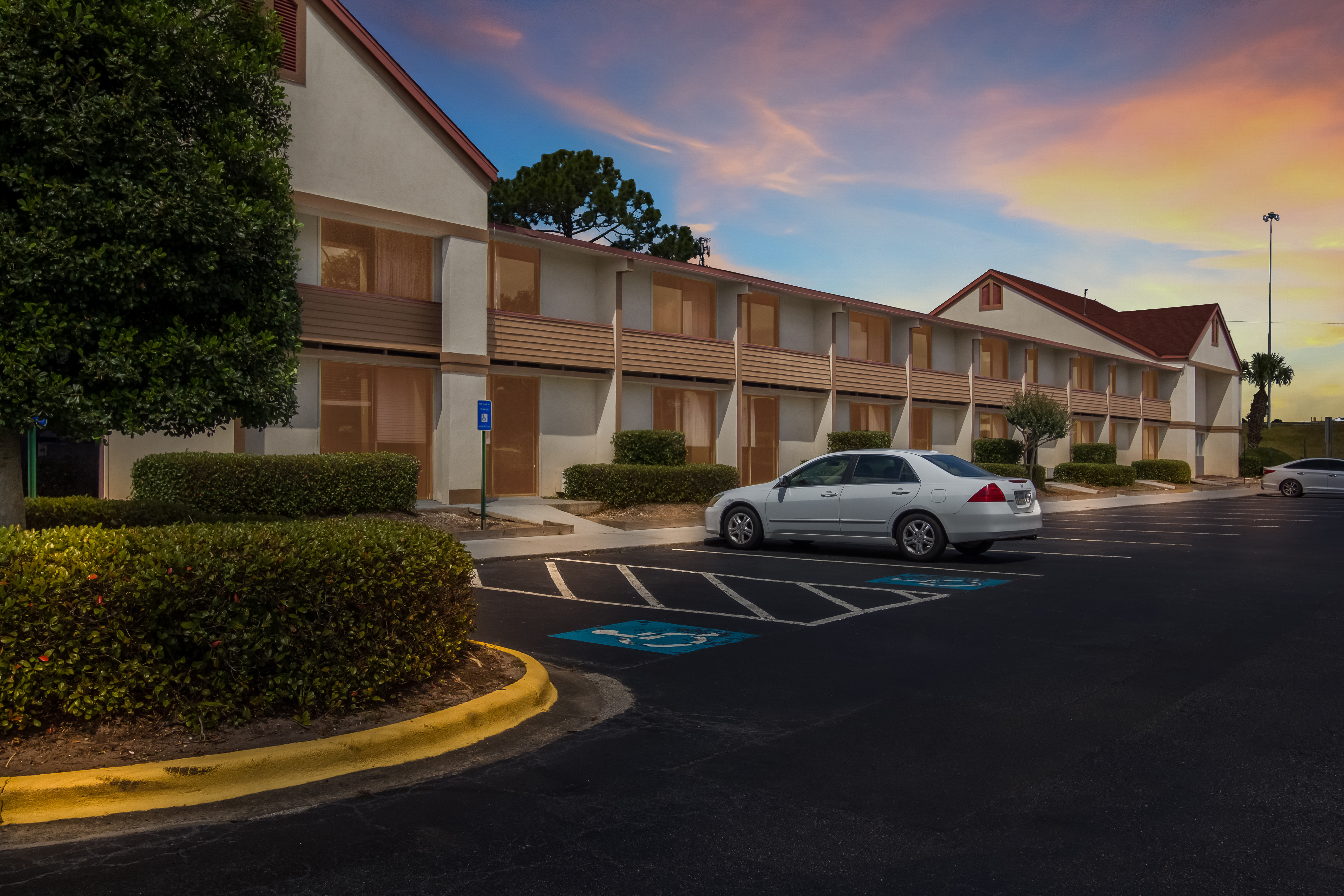 Red Roof Inn Suites Brunswick I 95 24/32