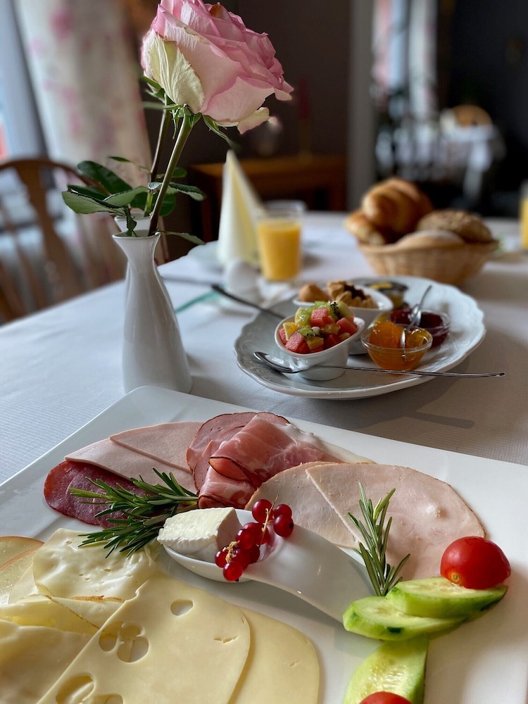 Hotel Markgrafler Hof 40/50