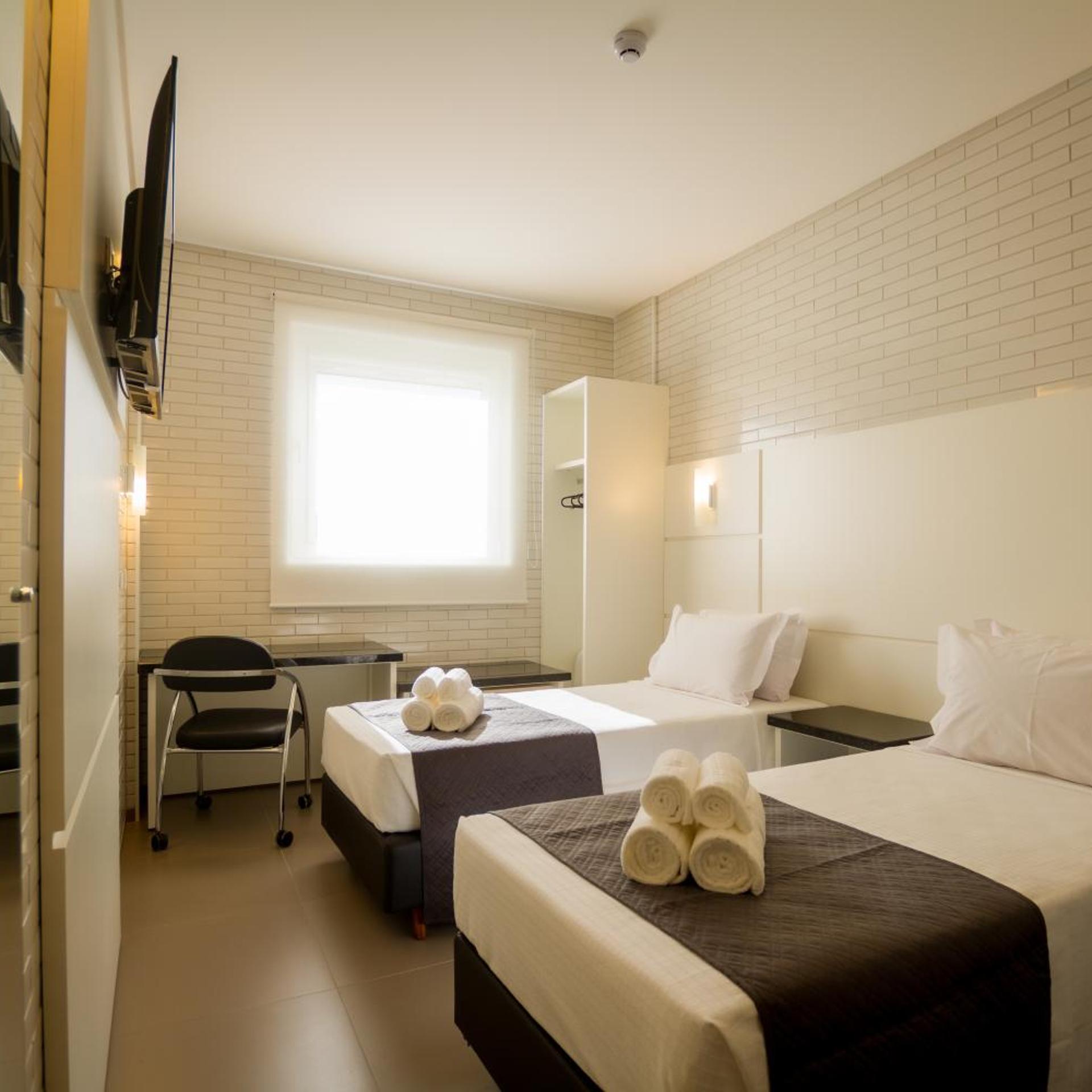 Hotel Confiance Barigui 5/18