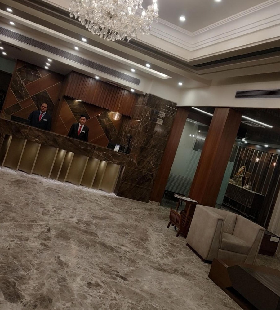 Hotel Shagun Zirakpur 10/50