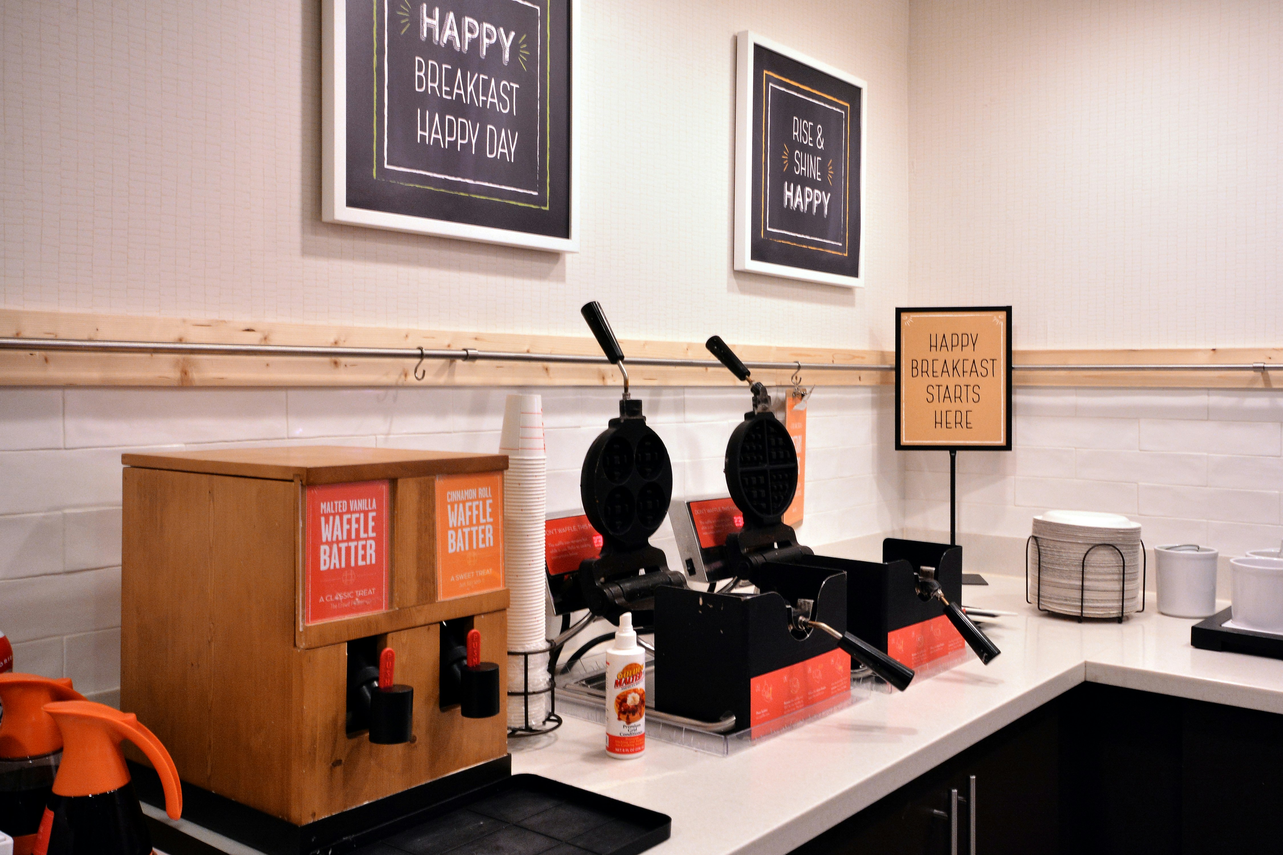 Hampton Inn Raleigh-Capital Blvd. North 44/46
