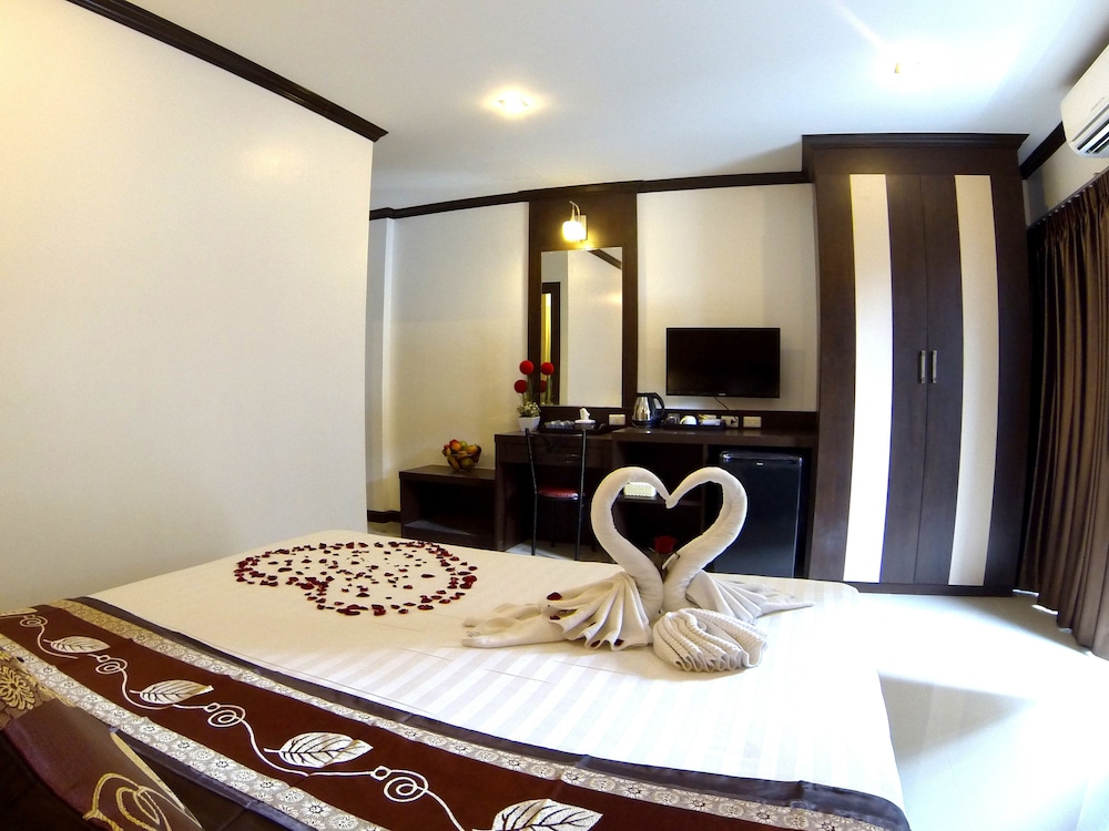 PATONG MANSION HOTEL 25/68