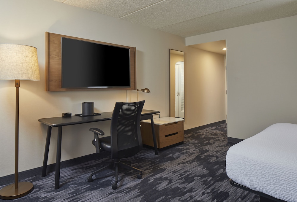Fairfield Inn & Suites Albany Airport 13/41