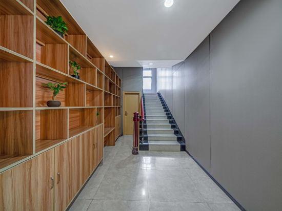 Shangjie Fashion Hotel 28/33