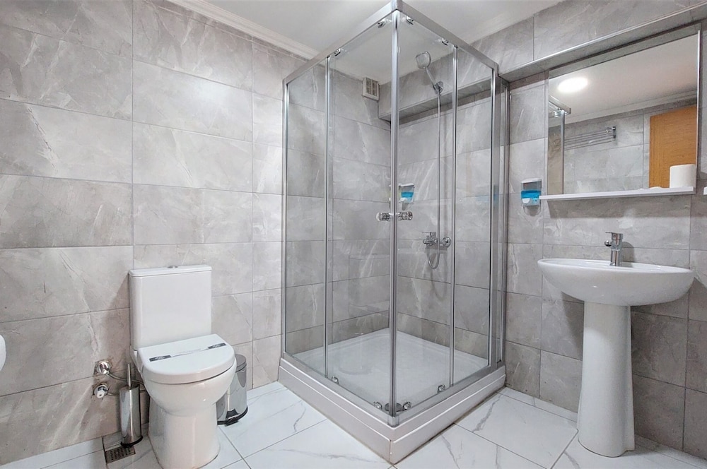 Mini Suite Otel 44/50