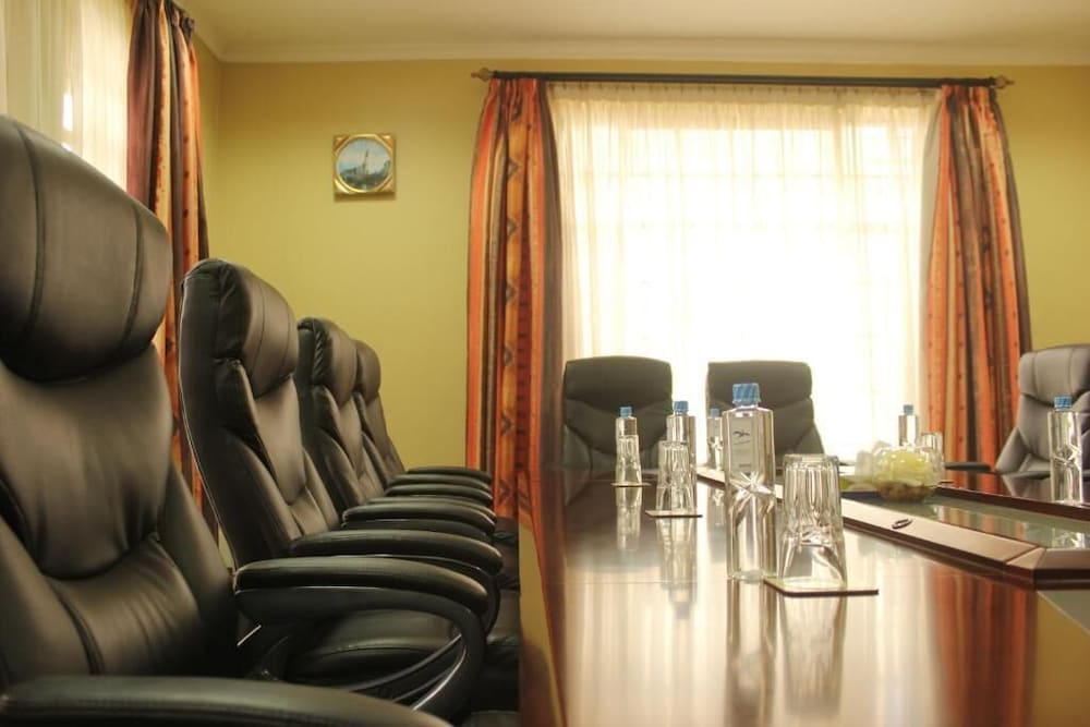 Lia Hotel & Training Centre 34/50