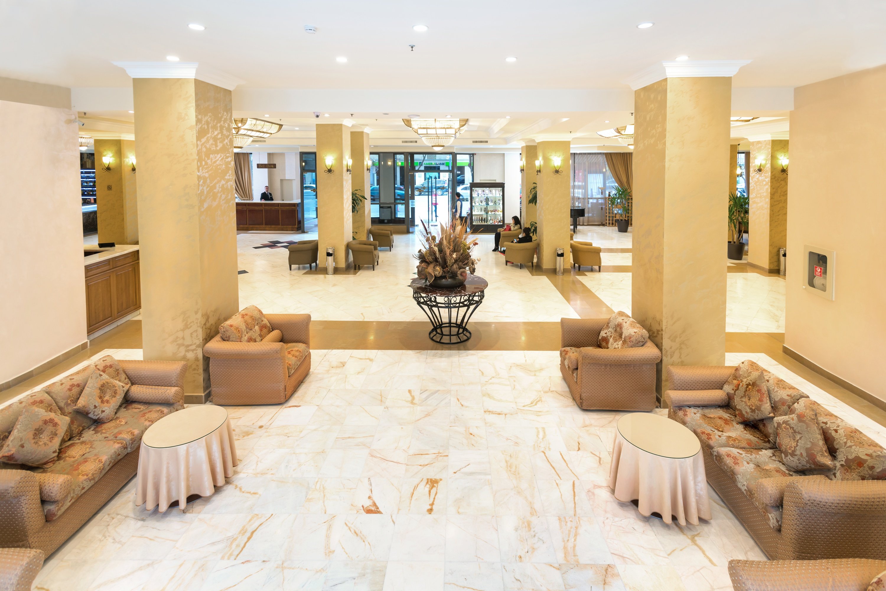 ANI PLAZA HOTEL 35/56
