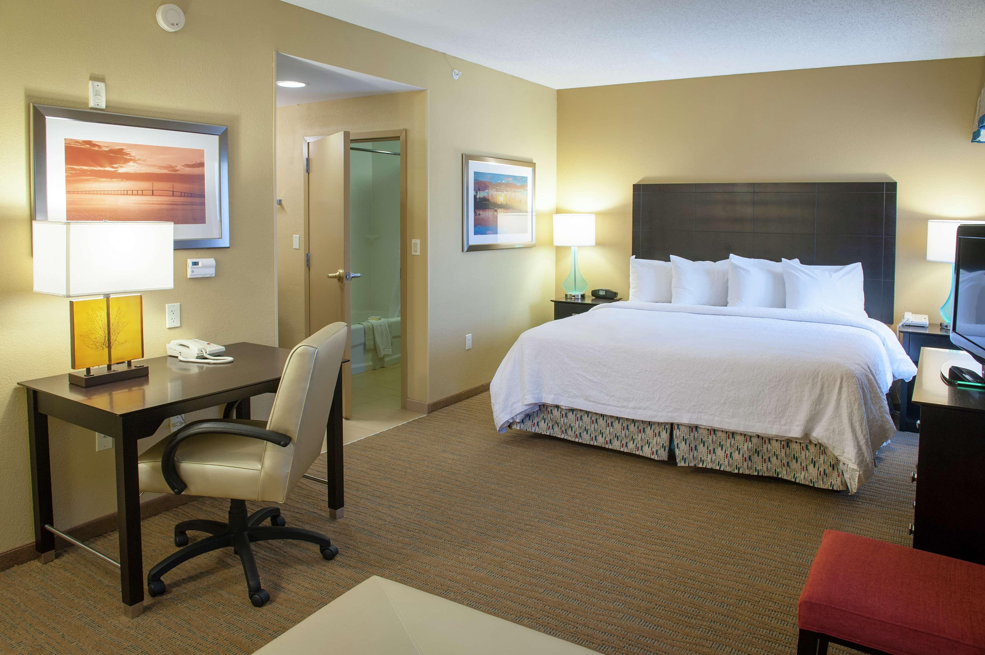 STUDIO, SUITE, KING BED, ACCESSIBLE