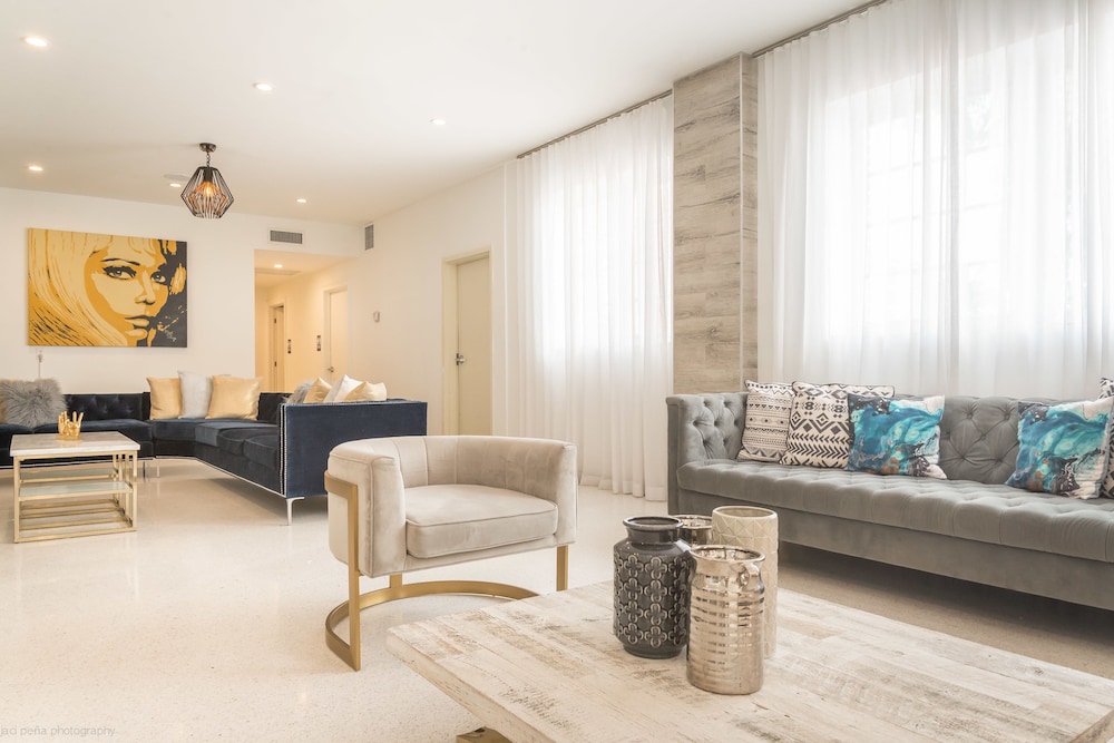 Hotel Belleza 30/50