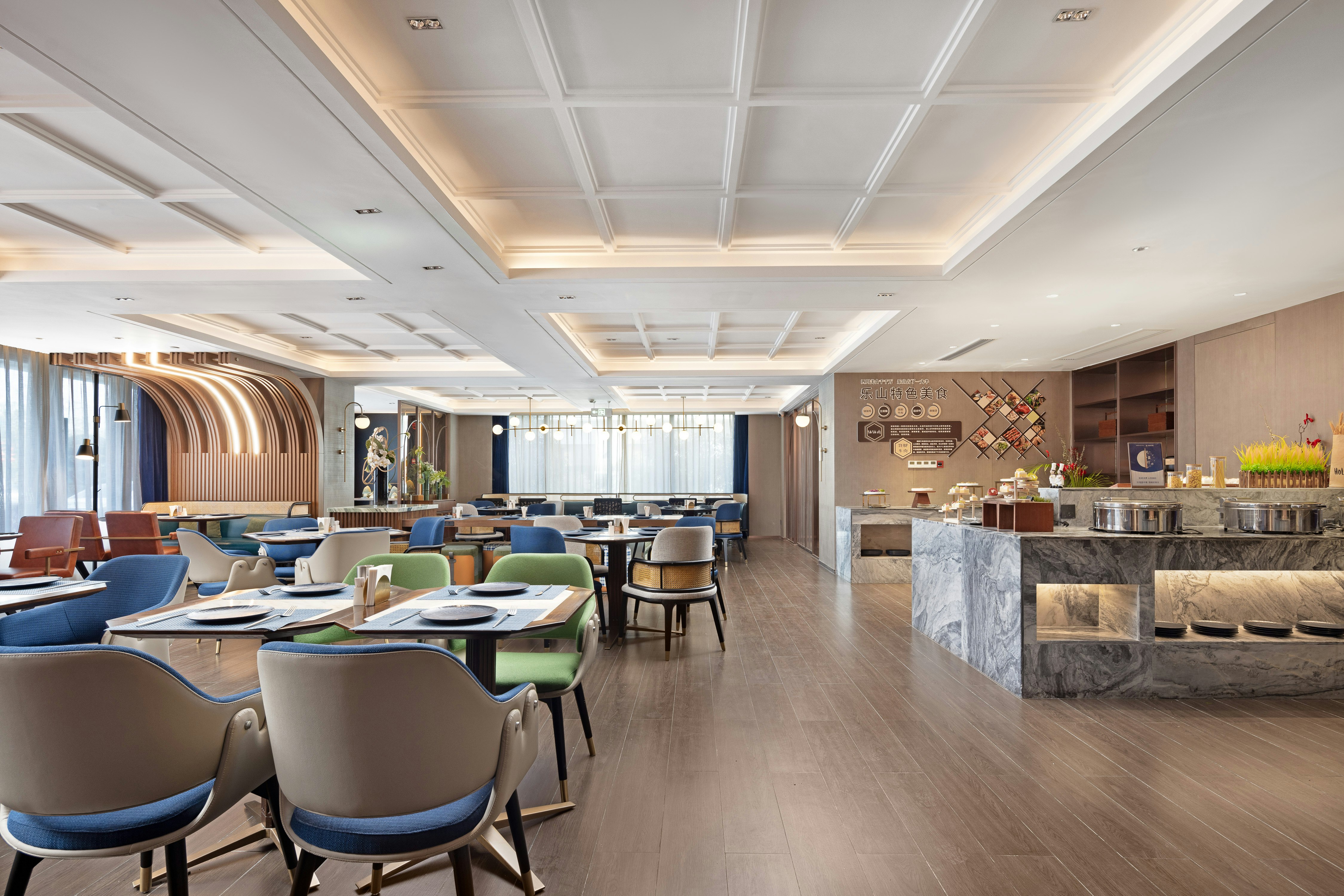 Hilton Garden Inn Leshan Shizhong 24/25