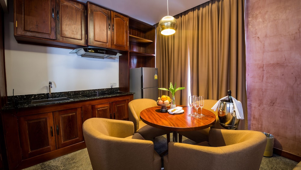 Almond Bassac River Hotel 32/49