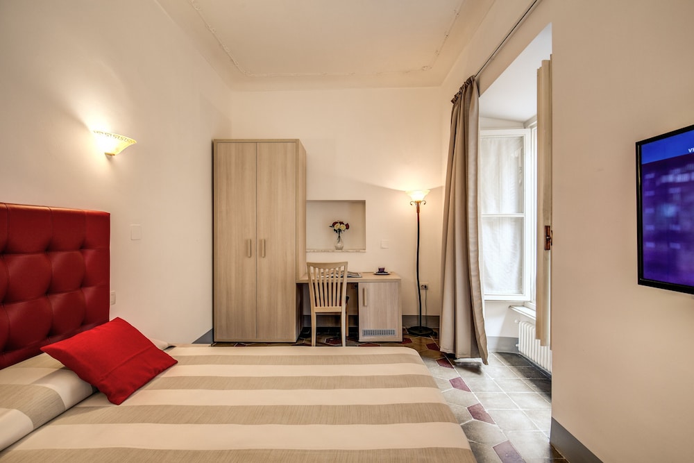 Feronia Guest House 8/54