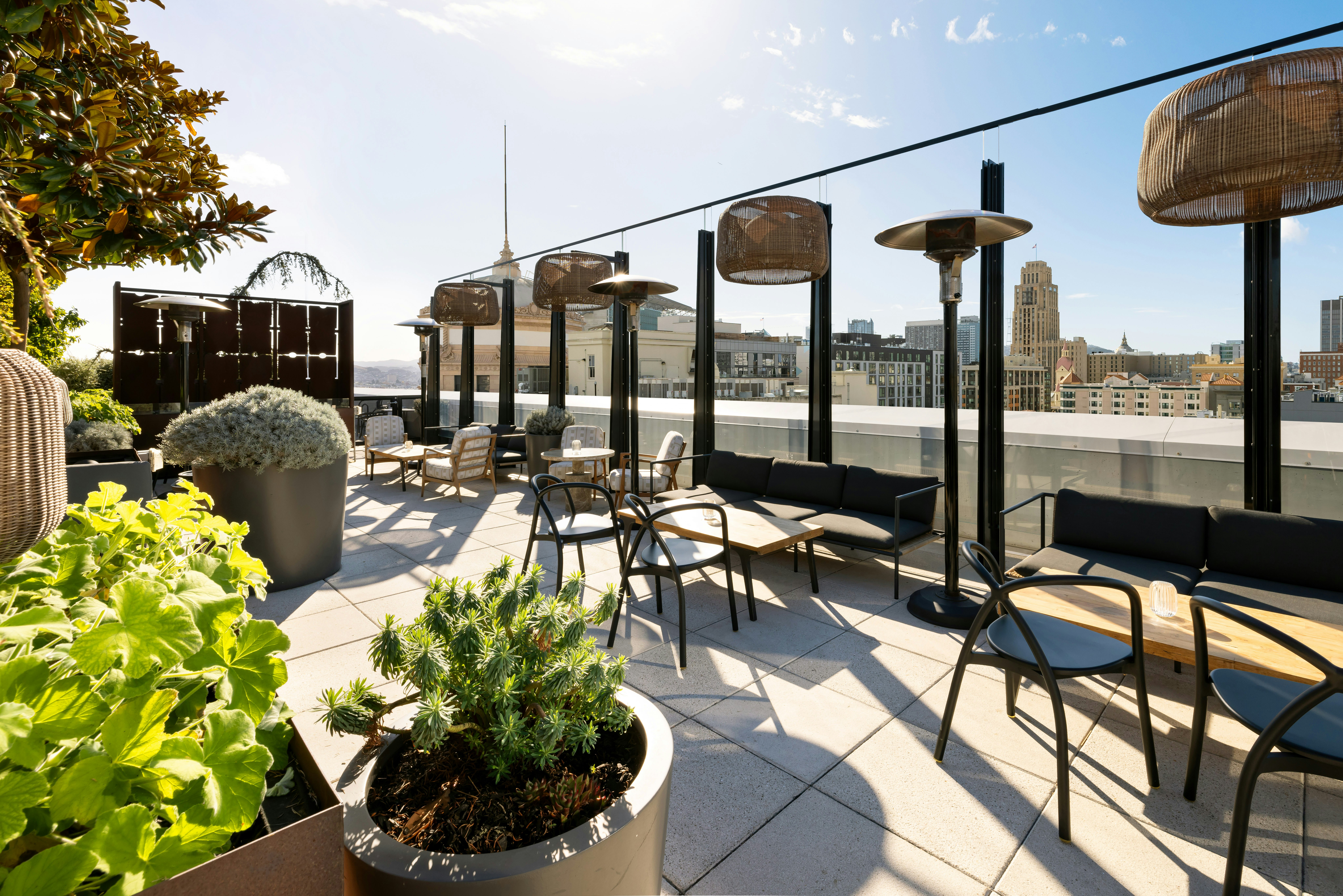 Timbri Hotel San Francisco, Curio Collection by Hilton 45/47
