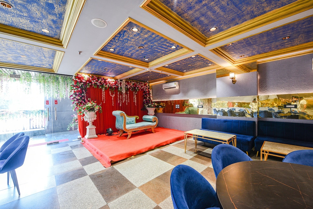 FabHotel Prime Apple Tree Residency, Sector 13 Dwarka, New Delhi 19/24