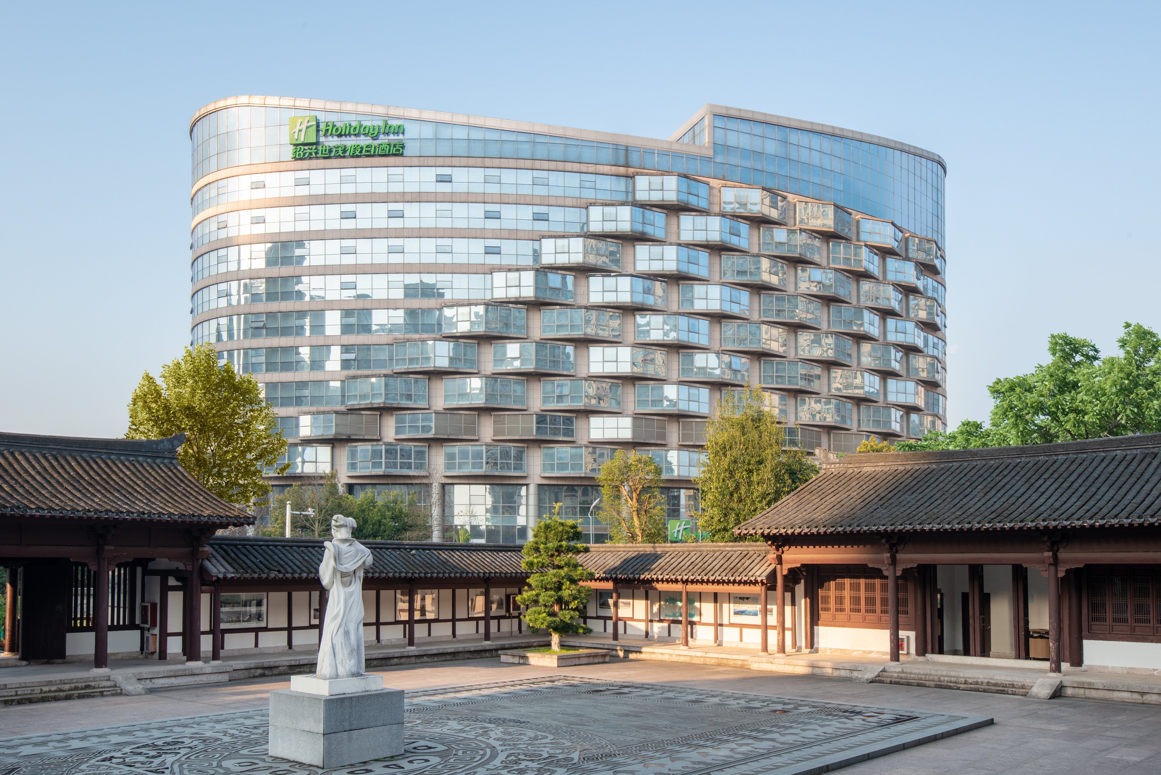 HOLIDAY INN SHAOXING 6/44