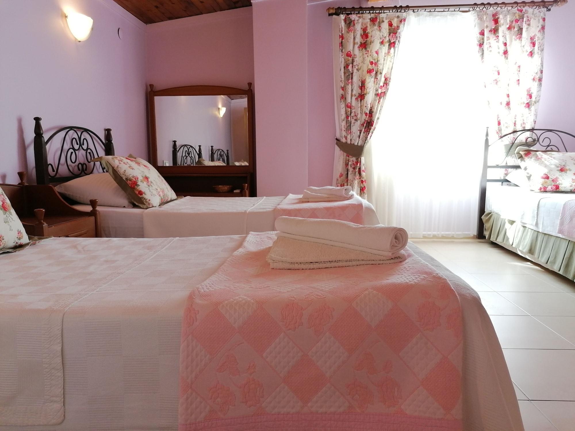 Maviev Otel 8/15