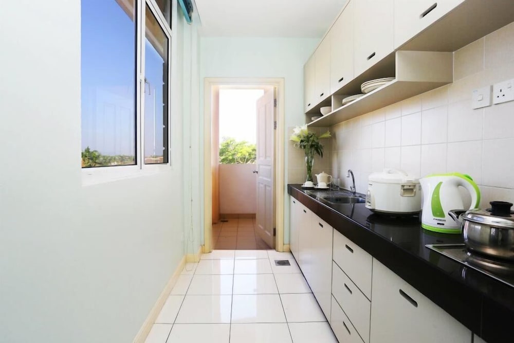 JinHold Service Apartment 16/18