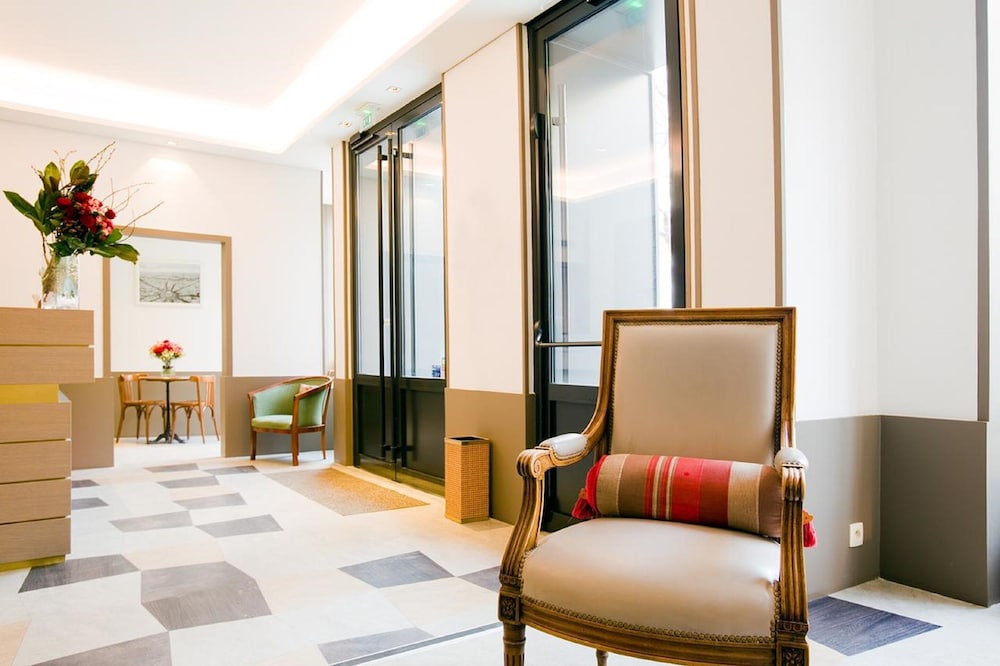 Central Hotel Paris 37/46