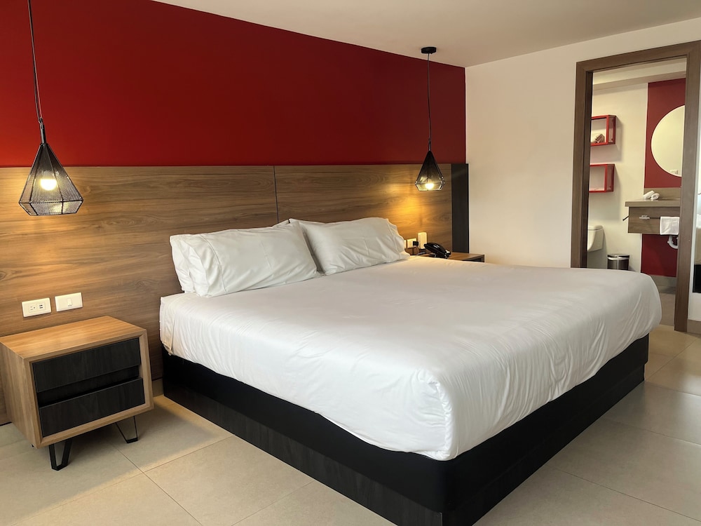 SUPERIOR, DOUBLE BED