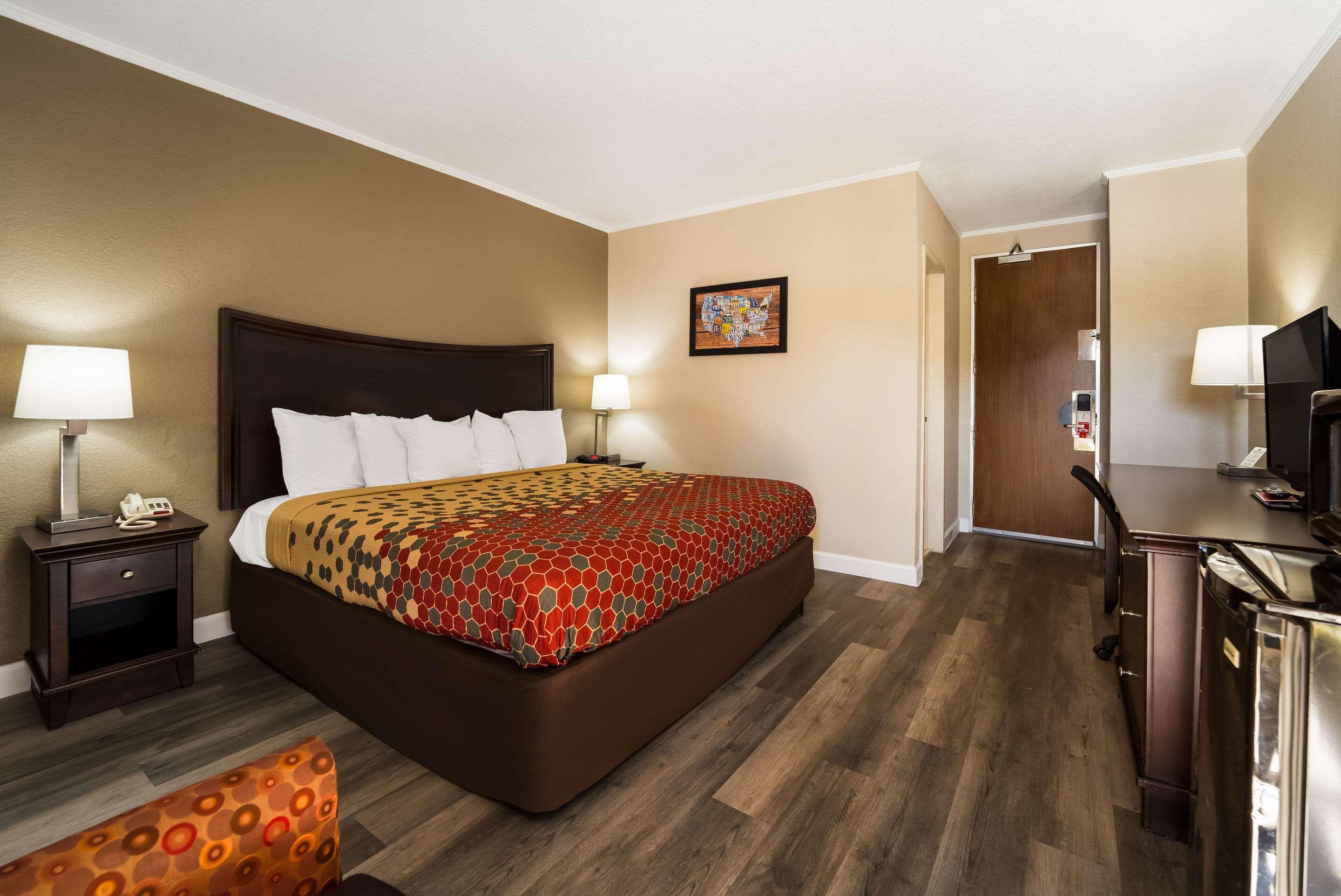 Room at Perry Inn & Suites National Fairground I 75, PERRY - GA