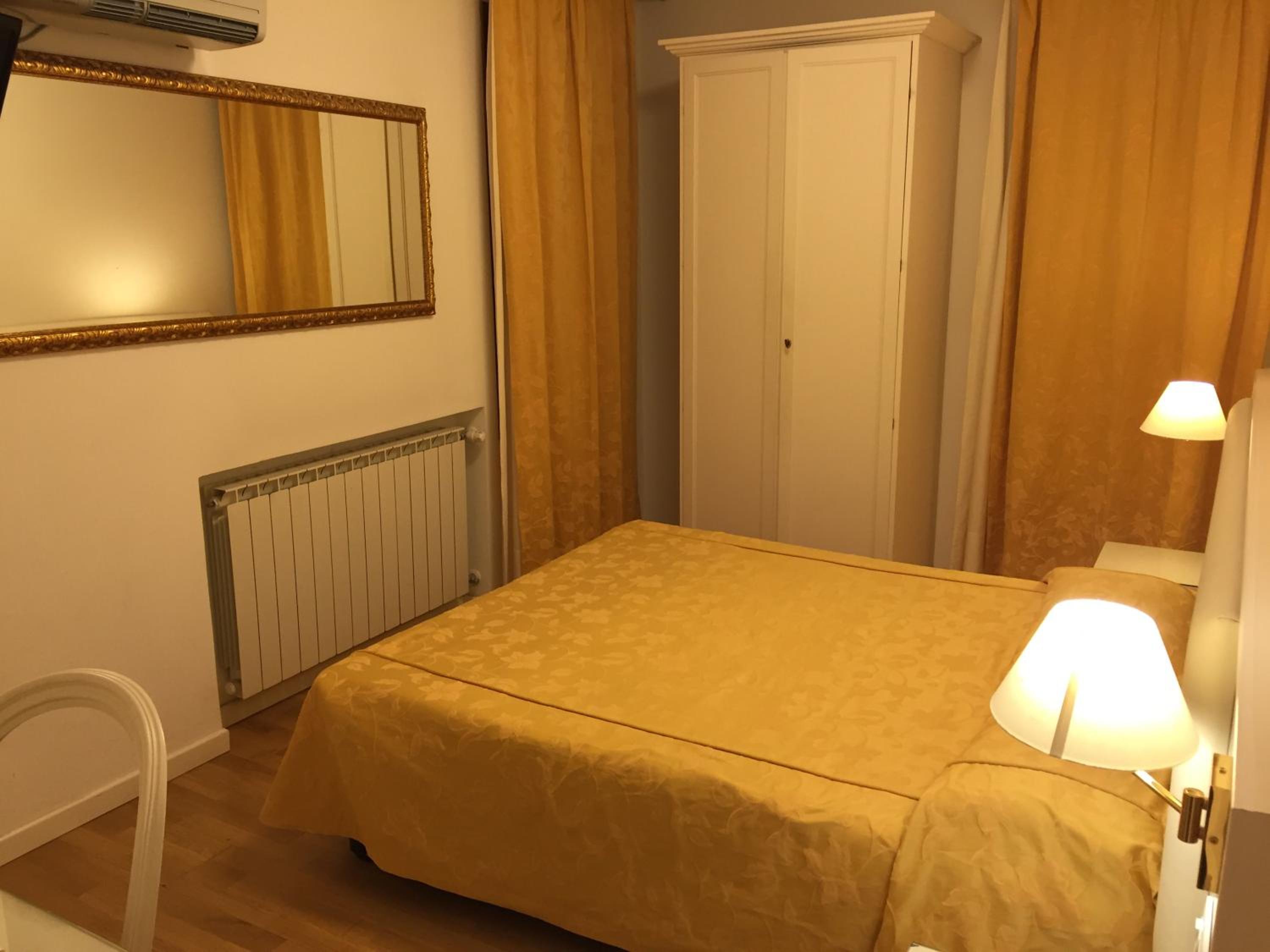 Hotel Ai Tolentini 32/55