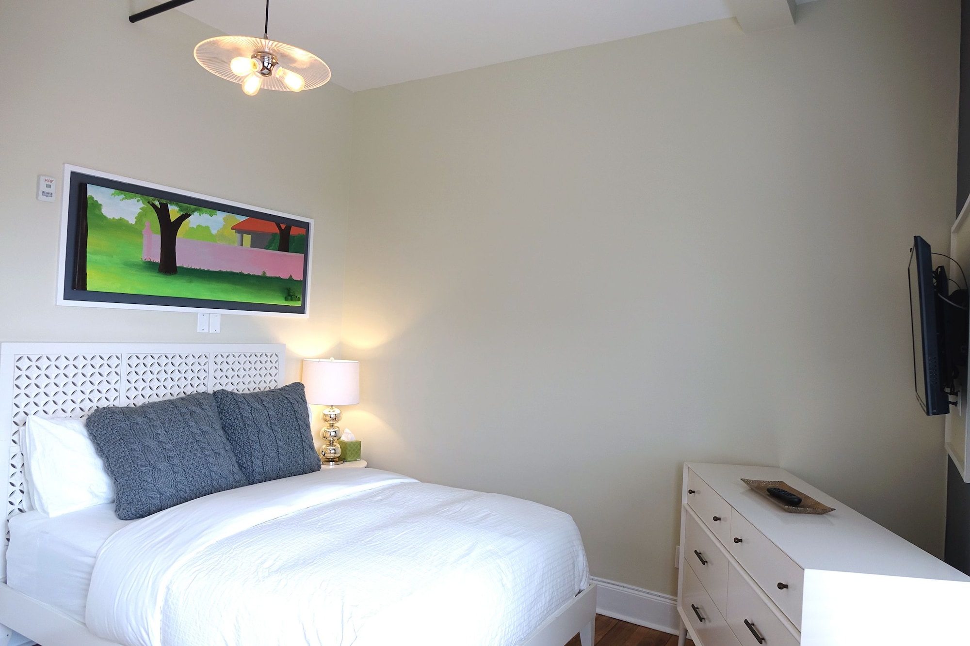 2 BEDROOMS, LUXURY, PENTHOUSE, BALCONY