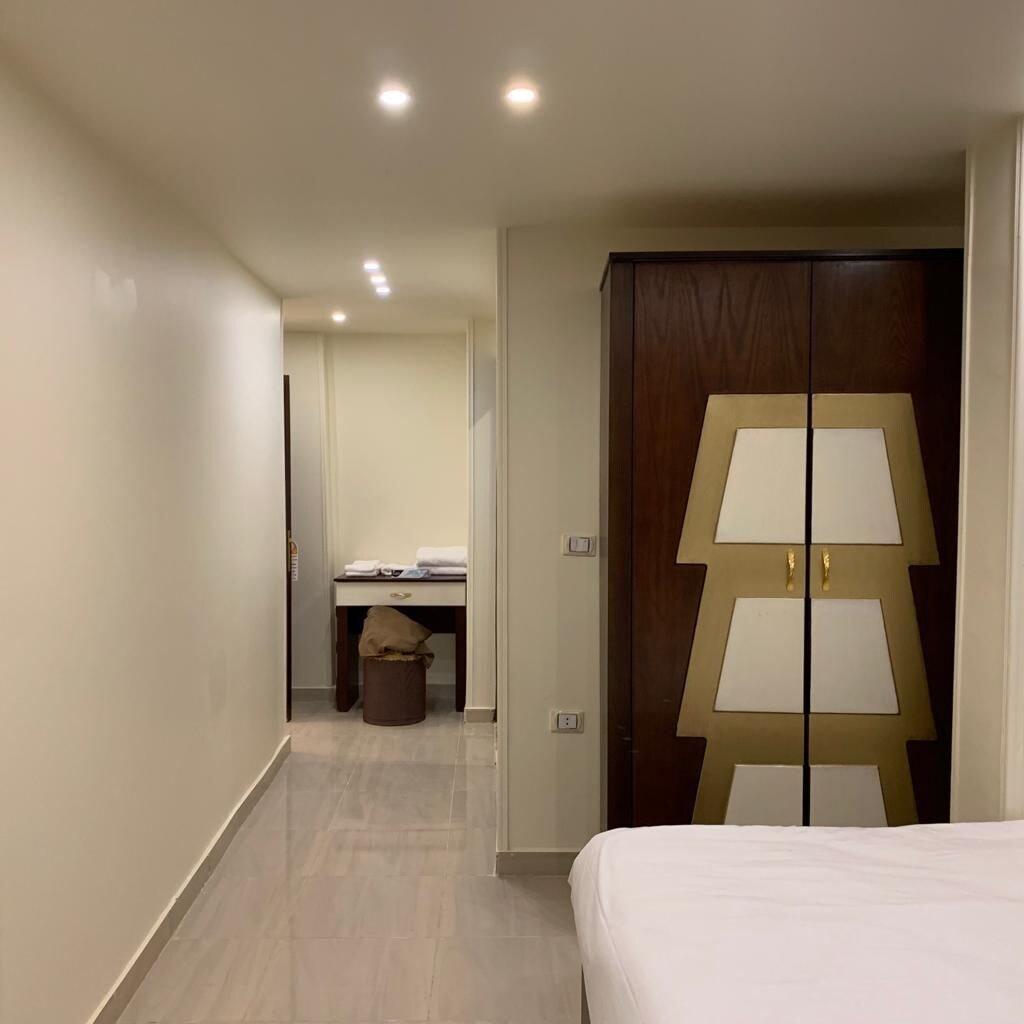 Standard, Double or Twin Bed