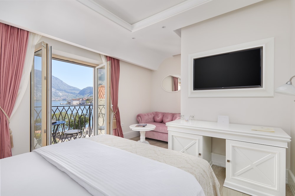 Hotel Libertas 29/69