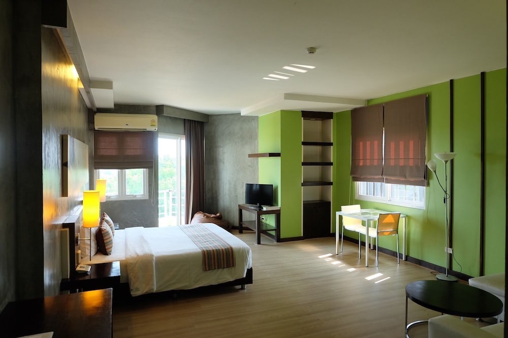 Silathip Huahin Serviced Apartment & Hotel 37/72