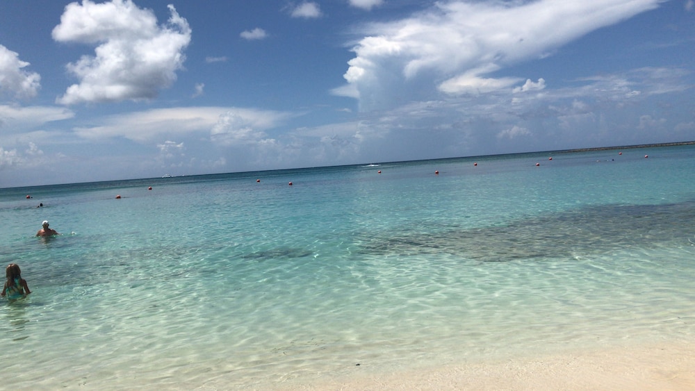 Harborside Resort At Atlantis 64/72