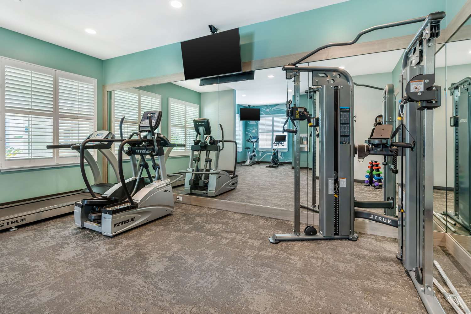 Best Western Plus Capitola By the Sea Inn Suites 32/55