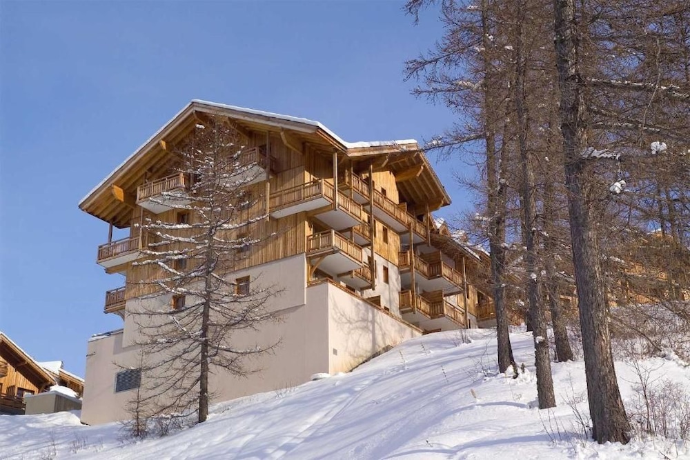 Madame Vacances - Residence Les Balcons Des Airelles 6/27