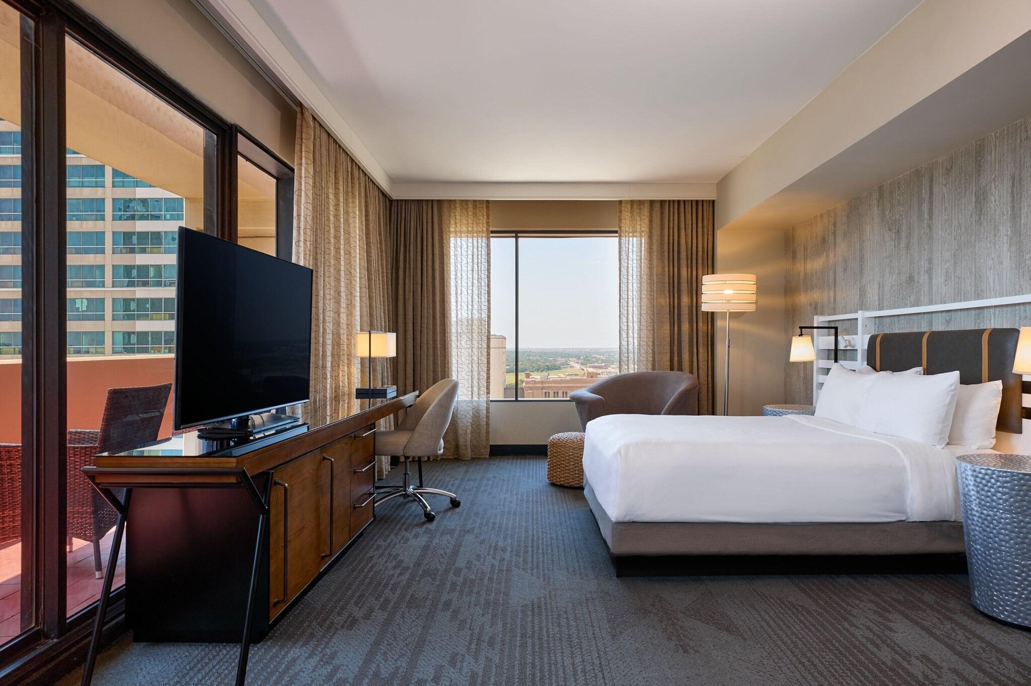 Room, Queen Bed
