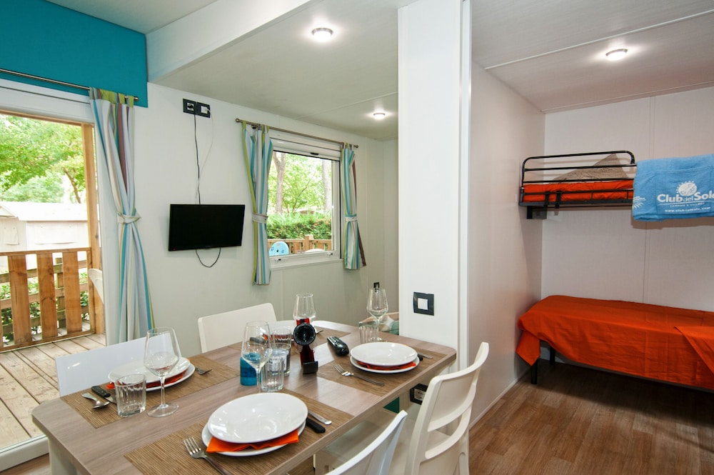 Club del Sole Adriano Family Collection 35/47