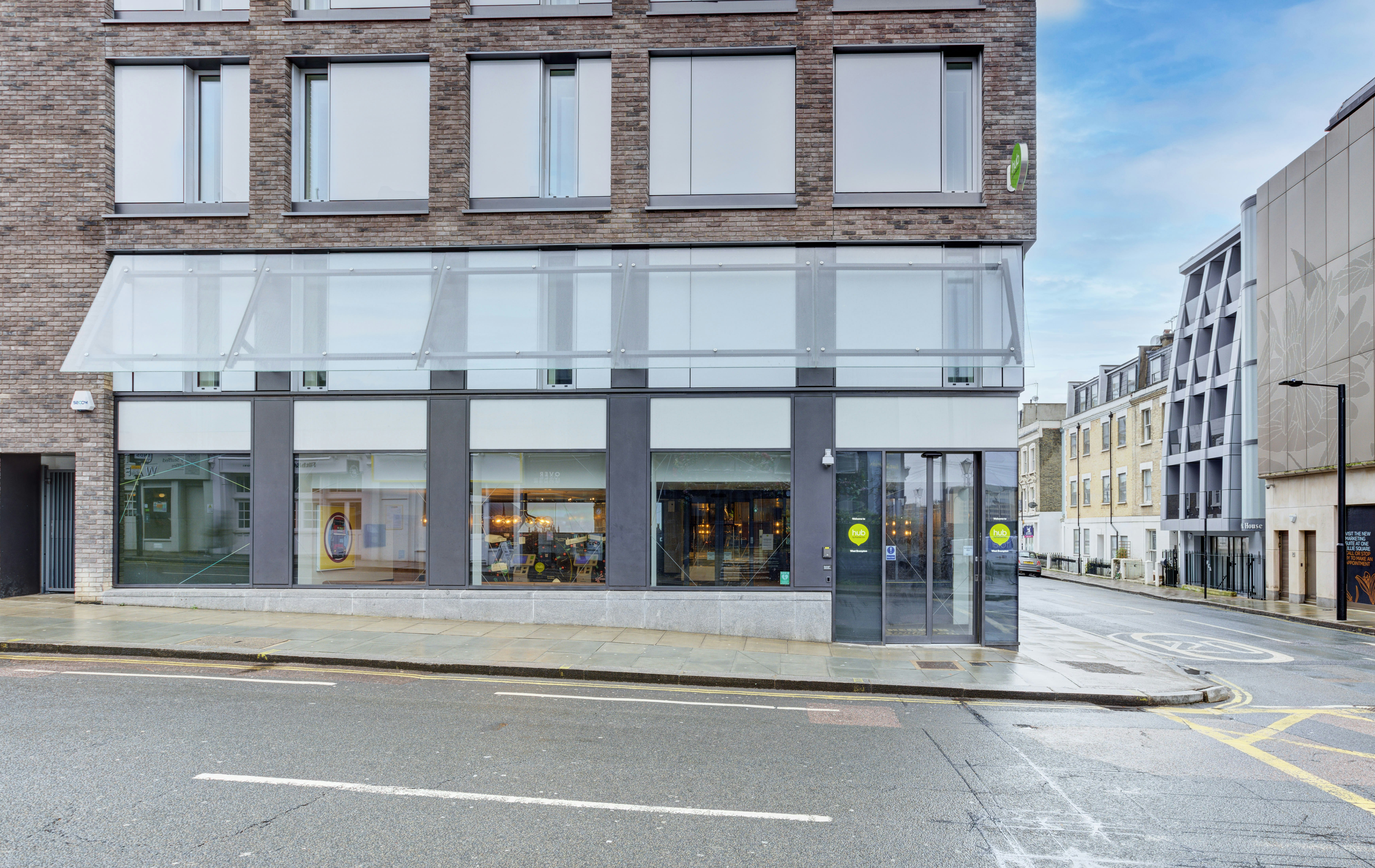 hub by Premier Inn London West Brompton hotel in LONDON