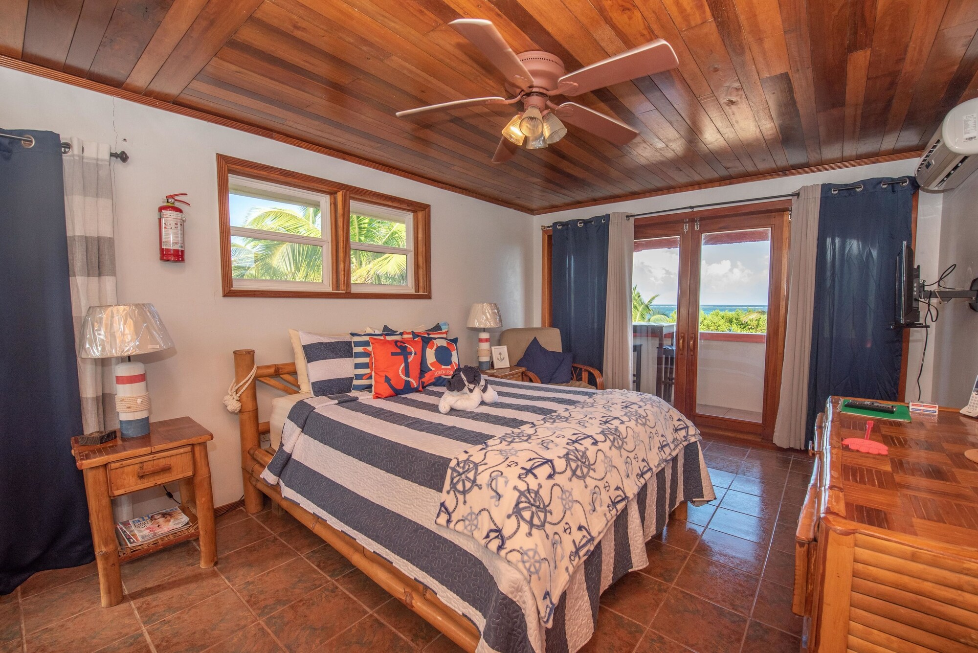 1 Bedroom, Honeymoon, Reef, Studio, King Bed, Sea View
