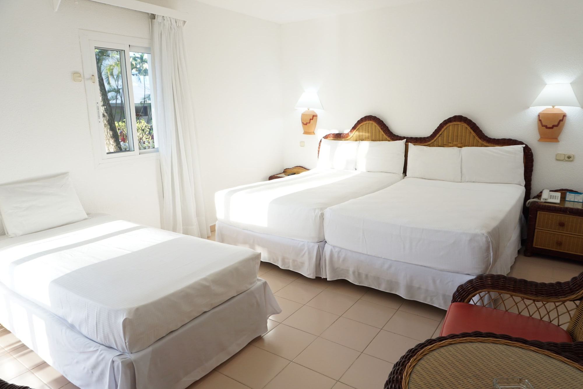 Family, 1 Single and 2 Double Beds