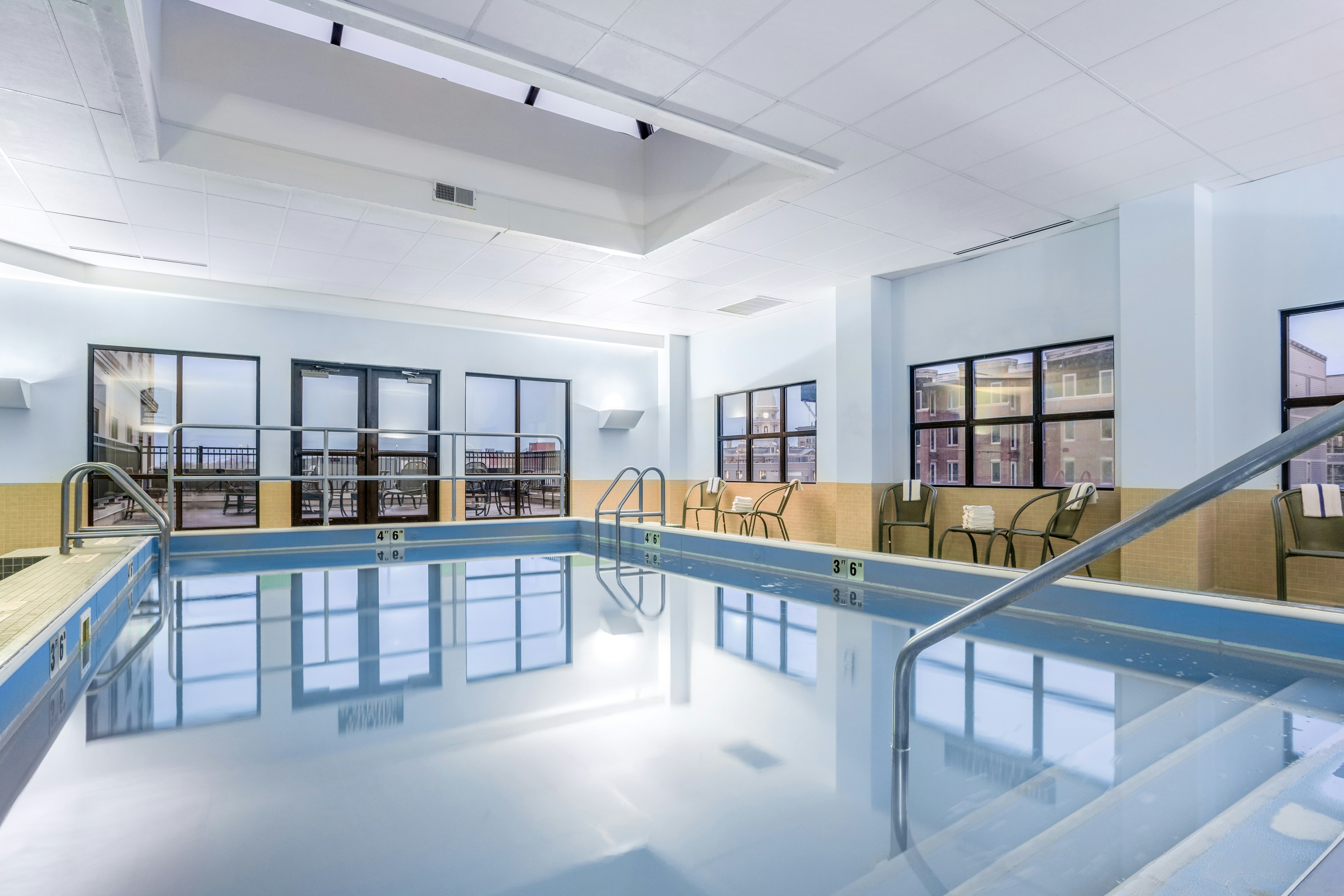 Holiday Inn Lafayette-City Centre 23/47