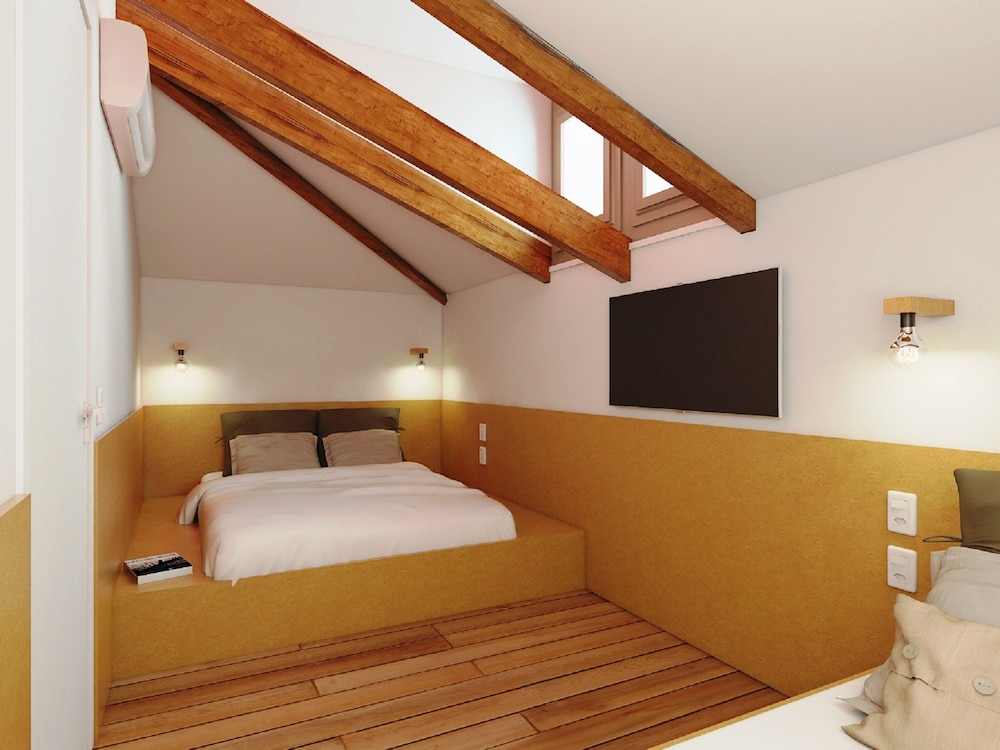 Villa 25 Hostel & Suites 35/69