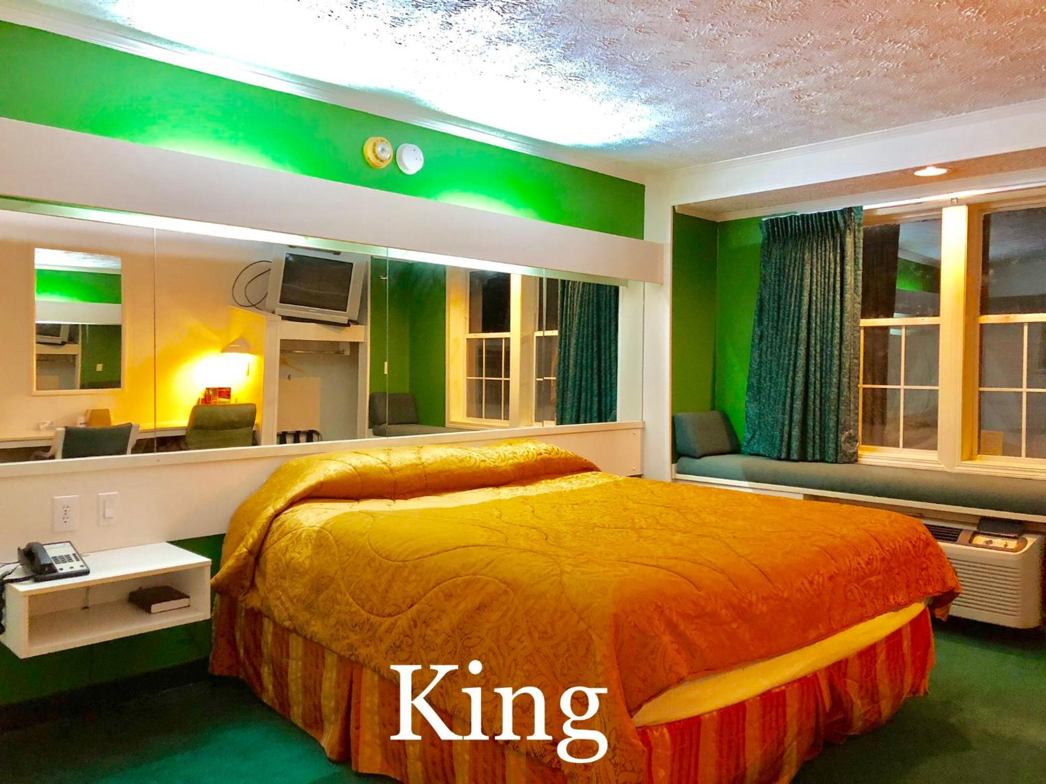 Holiday Lodge 21/30