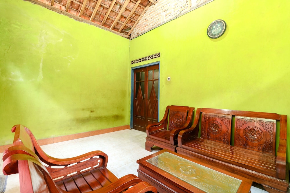 Kasmiyem Homestay by ZUZU 26/31