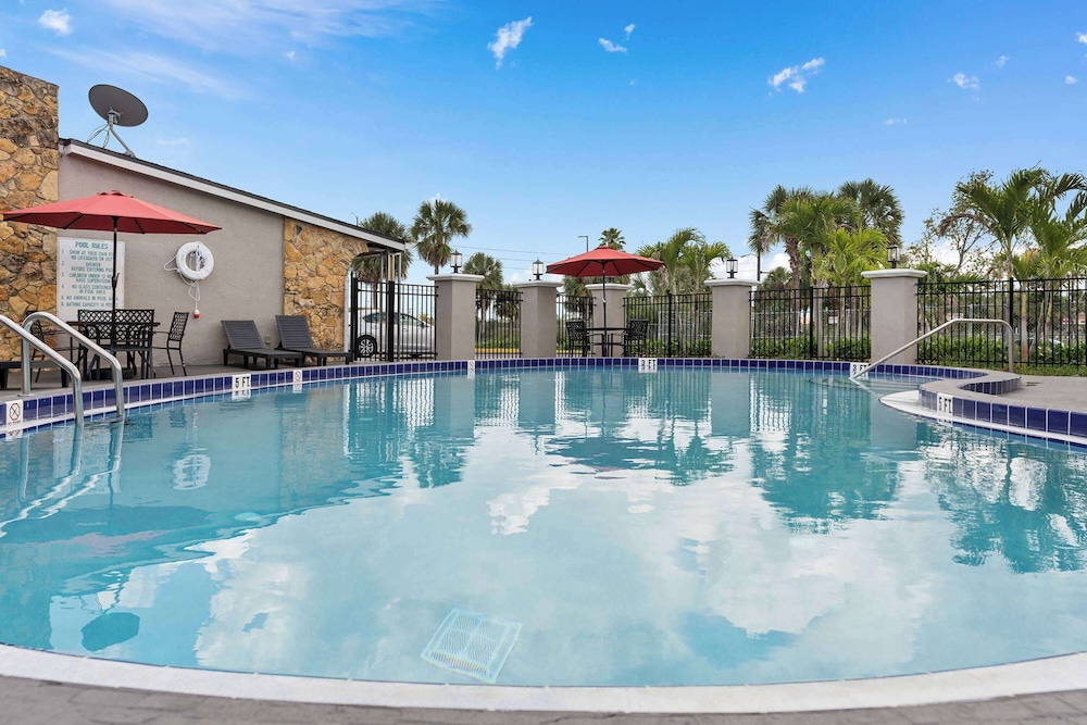 Travelodge by Wyndham Kissimmee/Orlando 31/46