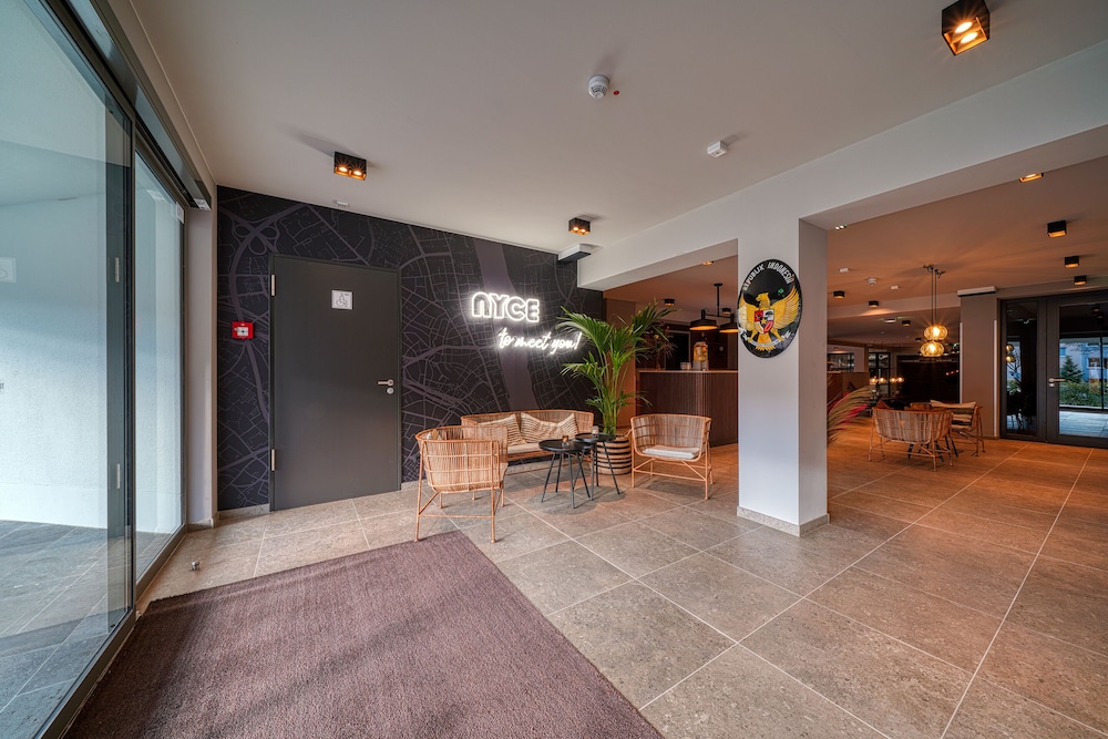 Vienna House Easy by Wyndham Bonn 14/56