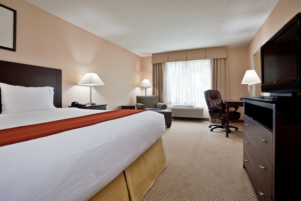 Holiday Inn Express Hotels And Suites Dayton North Tipp City 17/48